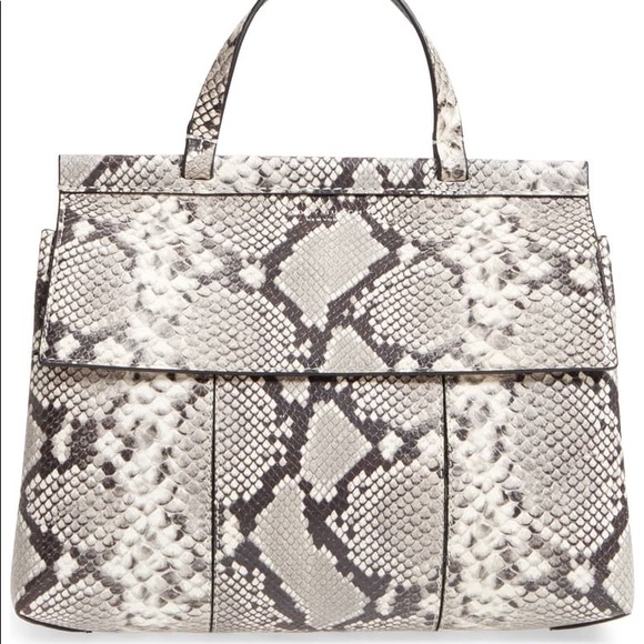 Tory Burch Handbags - Tory Burch Leather Snakeskin Purse